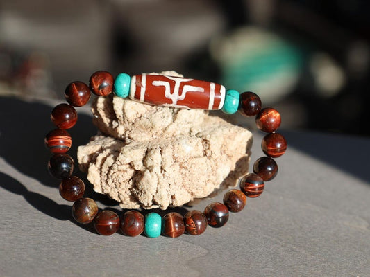 Big Man (Aristocrat) dZi Bead with Red Tiger eye and Tibetan turquoise buddhist prayer beads. The beads are made of Green Turquoise paste.