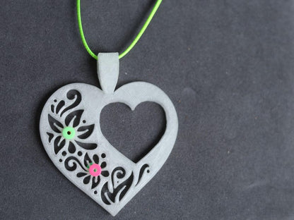 Wajakaa 3D-Printed Glow-in-the-Dark Necklaces–Exclusive, Unique&UV Reactive! one-of-a-kind glow-in-the-dark necklaces. who love to stand out