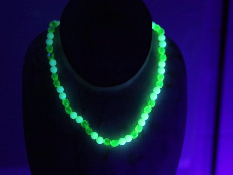 Set bracelet/ necklace- Nebula Series – 8mm Faceted Round Bead Fluorescent Green Acrylic Pearl Bracelets!  Exclusive, Unique&UV Reactive!