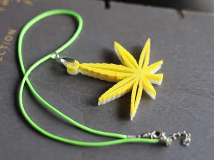 Wajakaa 3D-Printed Glow-in-the-Dark/ Fluorescent Necklaces–Exclusive, Unique&UV Reactive! one-of-a-kind glow-in-the-dark necklaces.