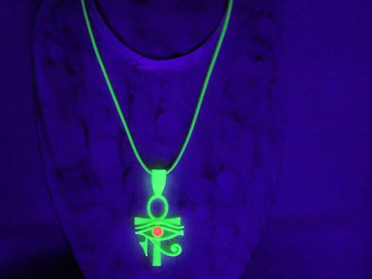 Wajakaa 3D-Printed Luminous Necklaces – Exclusive, Unique & UV-Reactive! amazing, strong luminous necklaces.  Get yours before they’re gone!