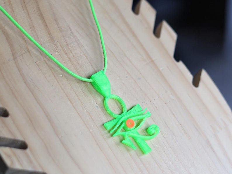 Wajakaa 3D-Printed Luminous Necklaces – Exclusive, Unique & UV-Reactive! amazing, strong luminous necklaces.  Get yours before they’re gone!