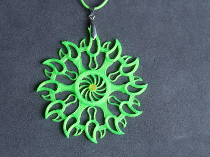 Wajakaa 3D-Printed Luminous Necklaces – Exclusive, Unique & UV-Reactive! amazing, strong luminous necklaces.  Get yours before they’re gone!