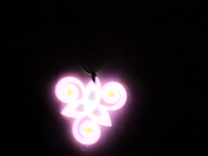 Wajakaa 3D-Printed Glow-in-the-Dark Necklaces–Exclusive, Unique&UV Reactive! one-of-a-kind glow-in-the-dark necklaces. who love to stand out