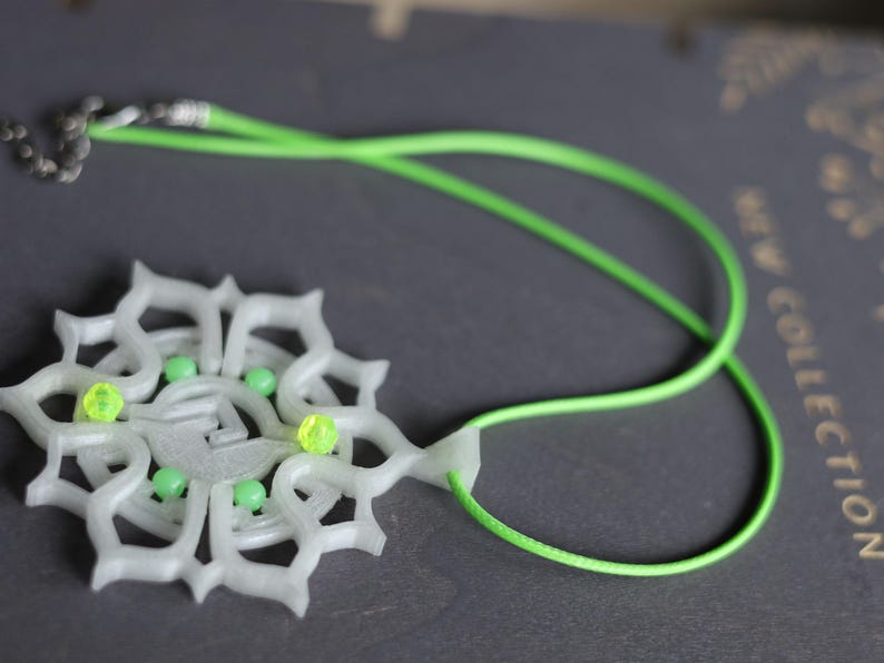 Wajakaa 3D-Printed Glow-in-the-Dark Necklaces–Exclusive, Unique&UV Reactive! one-of-a-kind glow-in-the-dark necklaces. who love to stand out