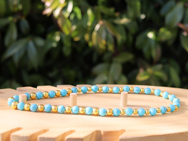 Party rave festival choker,  Half Green Iridescent Crystal Glass, Glass Smooth golden Acrylic Beads., choker, Statement, party,necklace