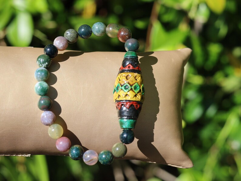 Andean Barrel Bead Bracelet | Multi-Color Agate | Peruvian Artisan Ceramic.highland regions of Cusco and Pisac. A Peruvian soul